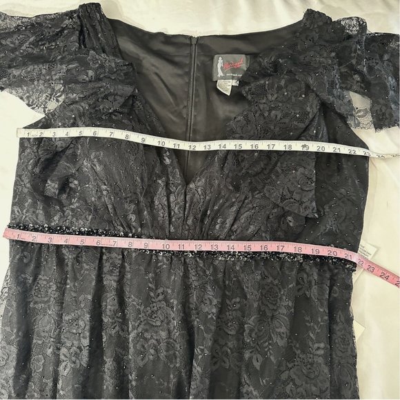 NWT Mac Duggal‎ [ 22W ] Lace Short Sleeve V-Neck Cocktail Midi Dress Black - Picture 14 of 15